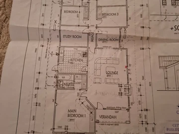 5 Bedroom House