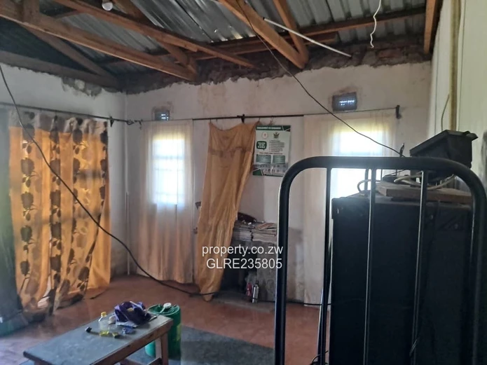 Incomplete House for Sale in Kuwadzana Extension