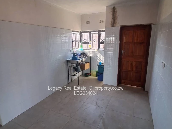 Chipukutu – Newly Built 4-Bedroom House for Sale