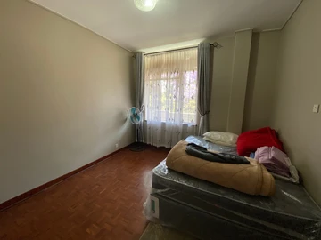 3 Bedroom Flat & Apartment