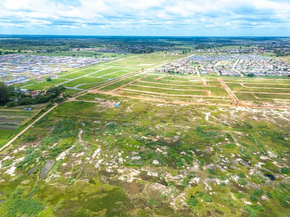 Commercial & Industrial Land