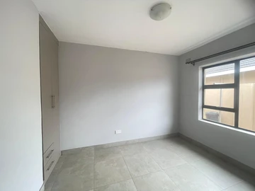 2 Bedroom Garden Flat