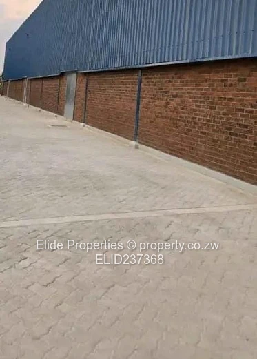 Modern 2,000m² Warehouse in Madokero-Newly Built (Sole Mandate)