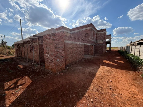 7 Bedroom House
