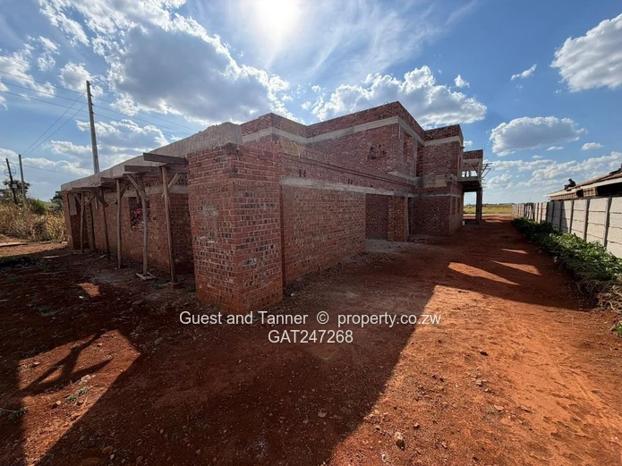 House for Sale in Fairview Gated Community - Westgate.
