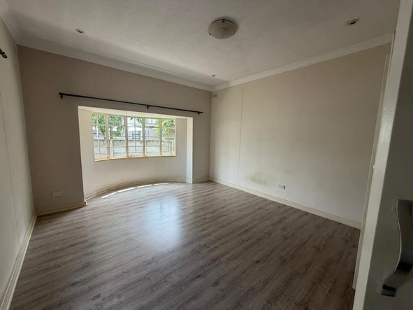 2 Bedroom Garden Flat