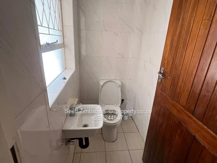 Spacious 6-Bedroom Home with Cottage & Pool