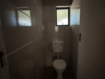 2 Bedroom Garden Flat