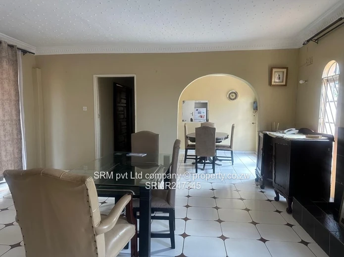 4 bedroomed home to let in New Marlborough 