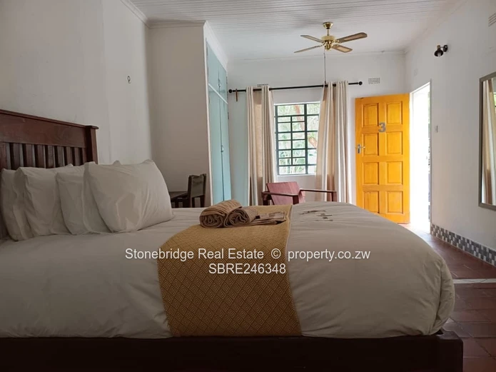 Modern Air BnB in Suburbs for short term rental