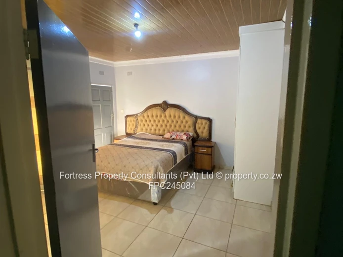 Spacious 5-Bedroom Family Home for Rent – New Marimba Park ?