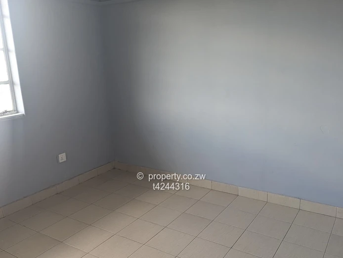 Belvedere Show ground 2 bedroom flat to rent 