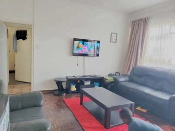 3 Bedroom Garden Flat