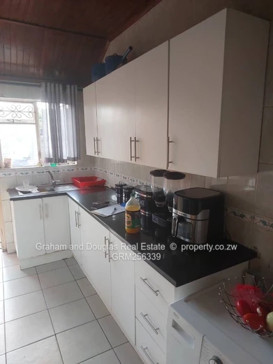 Solid Mabelreign house for sale