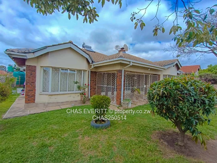 Zimre Park 4 Bedroomed House For Sale