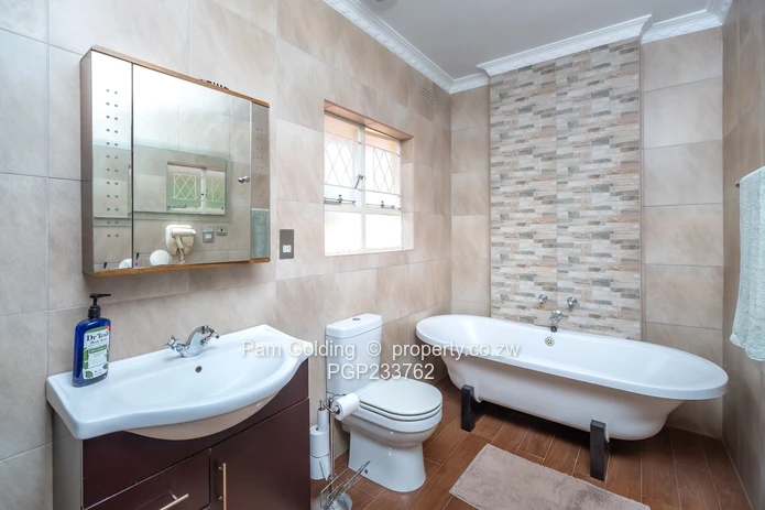 Enchanting Emerald Hill $450,000 (Sole Mandate)