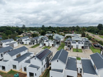 13 Unit Townhouse Complex