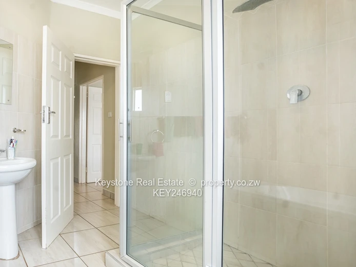 3 Bed Townhouse For Sale