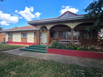4 Bedroom House
