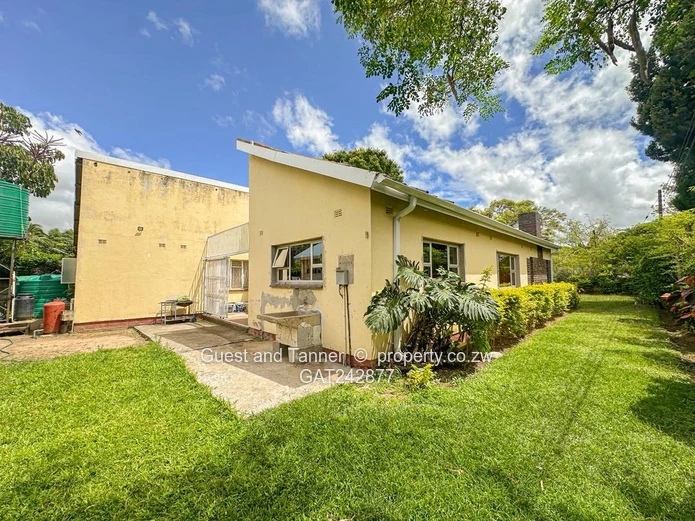 Greencroft 3-Bedroom House With Cottage For Sale