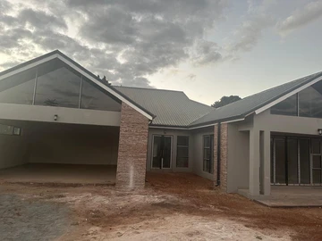 4 Bedroom House