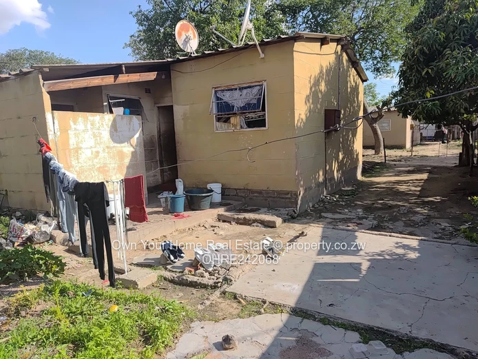 Unit A, Chitungwiza Core house for sale