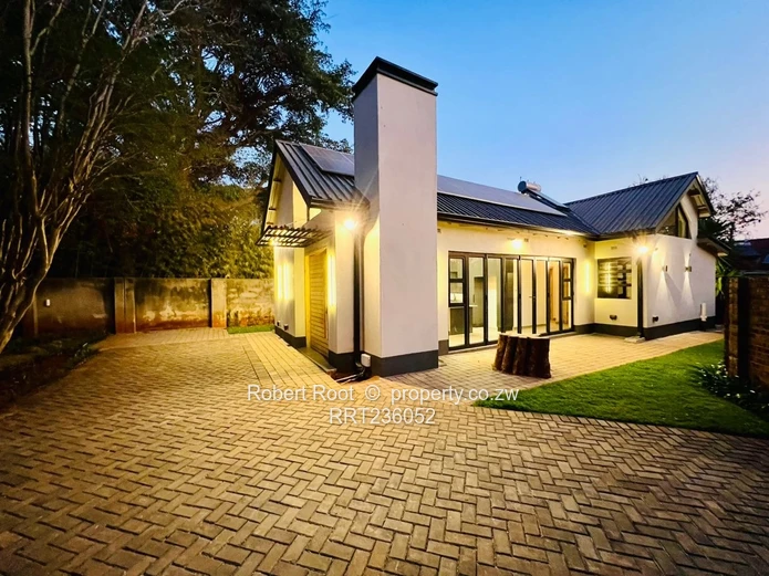 2 bed diplomat residence in Highlands