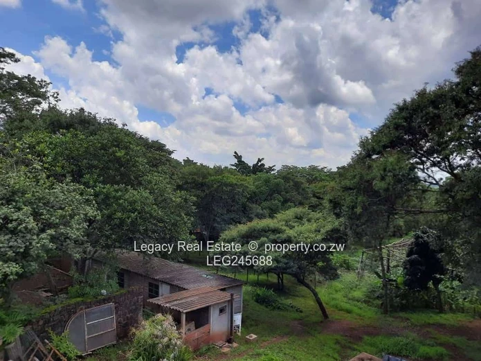 Lake Chivero 8-Bed Split-Level Home - Renovator's Dream