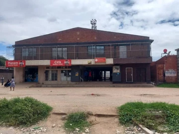Glen norah B Fatso commercial space to rent