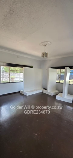 A Commercial House Property For Rental In Eastlea 