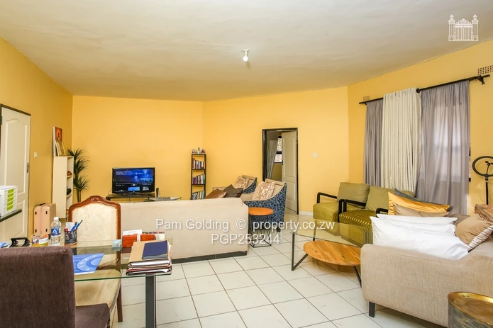 Unique Dual-Apartment Property