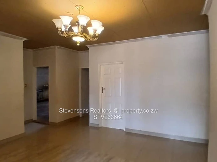 Galloway Park 6 Bedroom House, Norton