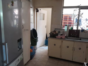 3 Bedroom Flat & Apartment