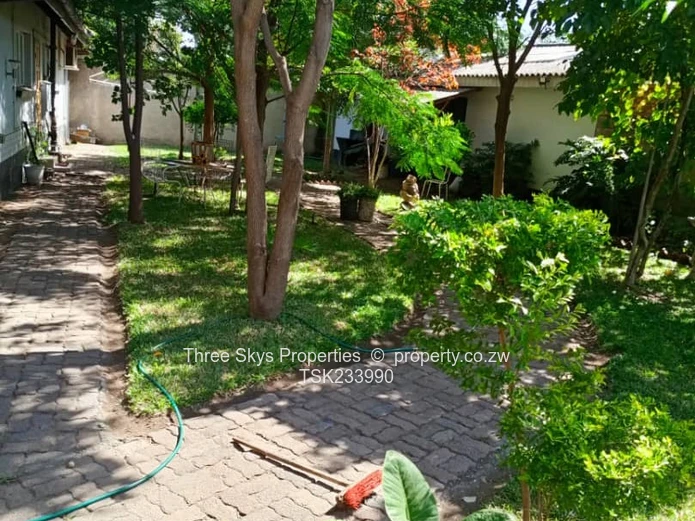 Industrial Stand For Sale With Structures