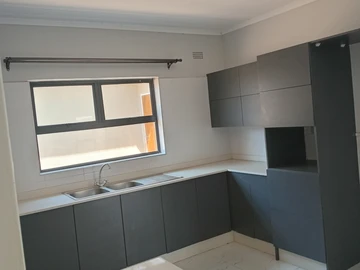 3 Bedroom Garden Flat