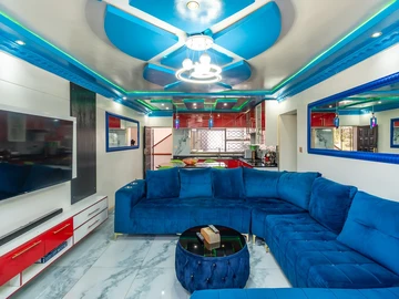 3 Bedroom Flat & Apartment