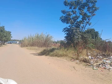 Commercial & Industrial Land