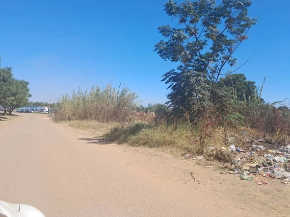 Commercial & Industrial Land