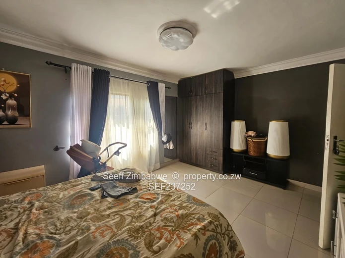 Modern 4-Bedroom Family Home with Excellent Amenities