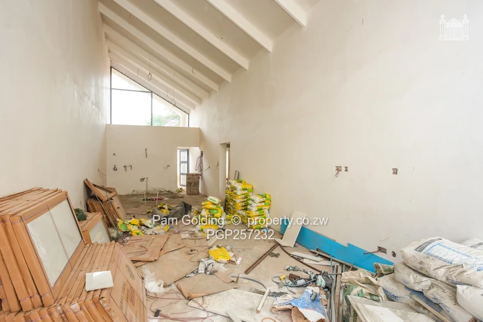 Spacious 3 Bedroom Cluster(semi-detached) for sale in Pomona