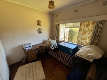 3 Bedroom Garden Flat