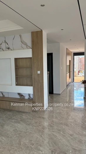 Fine Living in the Highlands Park Neighbourhood