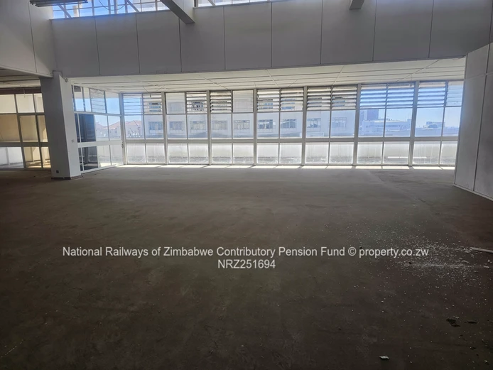 Bulawayo Central CBD Open/Office Space (Nineth in between J Moyo & J. Nkomo)