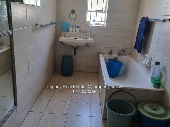 Diamond In The Rough ,High ROI Potential,Hatfield Developer’s Dream – Large Stand Near  Arlington .1