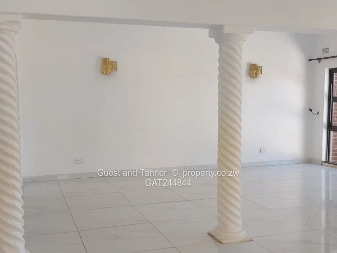 4 Bedroomed house For Sale In Crowhill