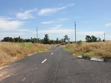 Build Your Dream Home: Prime 200m² Plot in Southview Park