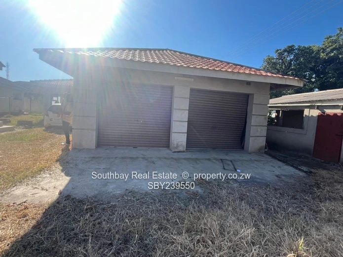 House to let (Sole Mandate)