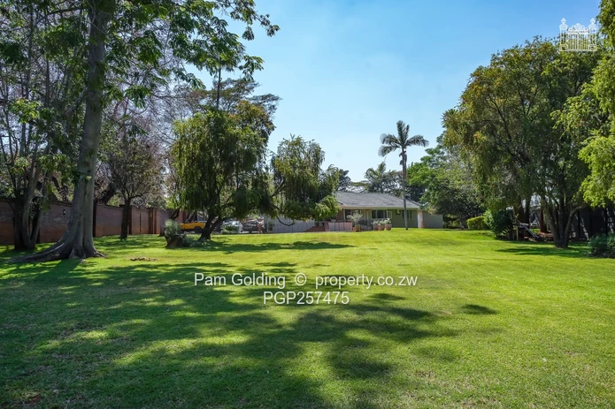 Well Presented Home In Highlands;4208 Sqms. (Sole Mandate)