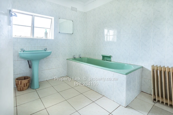 Strategical Commercial Address for your Offices!