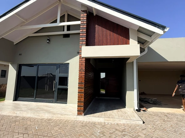 4 Bedroom House